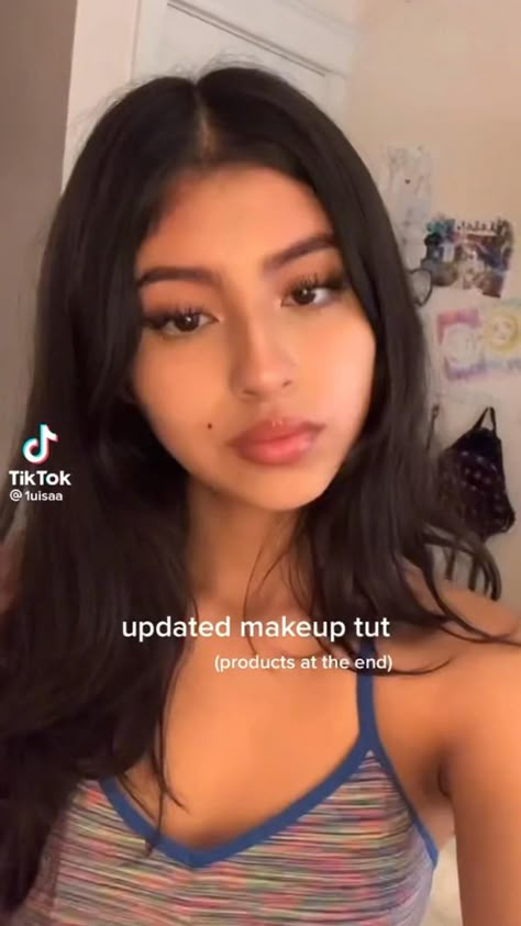 Types Of Makeup Looks, Teenager Makeup, Lip Makeup Tutorial, Face Makeup Tutorial, Makeup Tut, Face Makeup Tips, Hairstyles For Layered Hair, Makeup Tips For Beginners, Dope Makeup