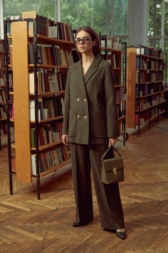 Fashion Window Display, Alena Akhmadullina, Librarian Style, Librarian Chic, Grad Photoshoot, Photoshoot Concept, Fashion Now, Vogue Russia, Fashion Photography Editorial