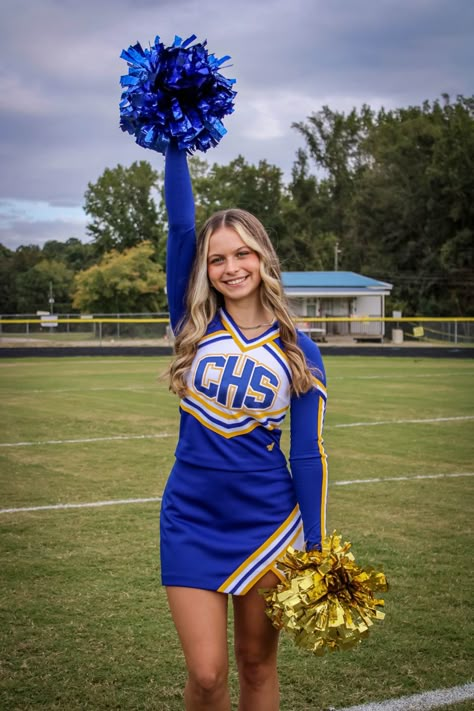 Cute Cheerleader Poses, Senior Picture Ideas Dance Team, Individual Cheer Photo Poses, Cheer Poses Individual Photo Ideas Standing, Cheerleading Media Day Poses, Solo Cheer Poses, Senior Banner Ideas Cheer, Cheer Individual Poses, Cheer Pictures Individual