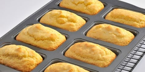 What to Consider When Adjusting Baking Time for Mini Loaf Pans Baking Times For Different Pans, Mini Loaf Cake Recipes, Mini Loaf Pan Recipes, Cake Loaves, Mini Loafs, Mini Bread Loaves, Mini Loaf Cakes, Baking Chart, Loaf Pan Cake