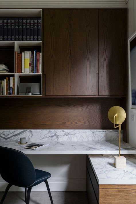 Marble writing desk inspo Office Desk Built Ins, Art Deco Office Interior, Home Library Study, Toorak House, Gray Interior Doors, Library Study, Unusual Home, Desk Inspiration, Desk Areas