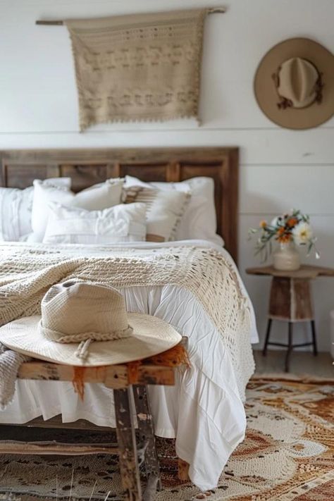 Rustic &amp; Chic Cowgirl Bedroom Ideas Unveiled Glam Girls Bedroom, Cowgirl Bedroom Ideas, College House Ideas, Western Themed Bedroom, Cowgirl Bedroom, Western Bedrooms, Chic Cowgirl, Glam Living Room Decor, Western Wall Decor