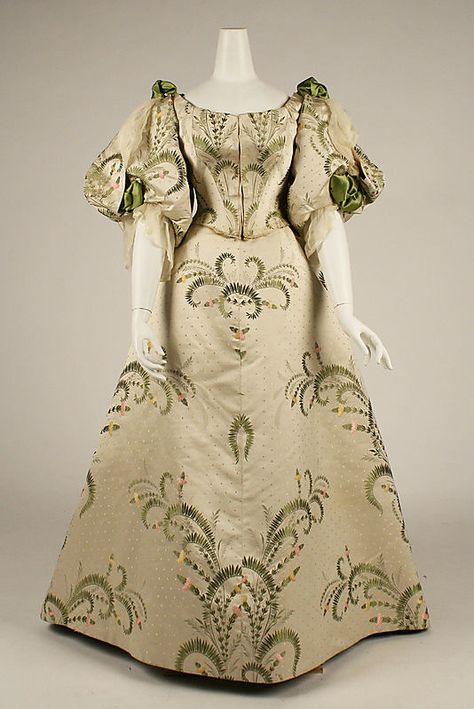 Dress (Ball Gown)  House of Worth  (French, 1858–1956)  Designer: Charles Frederick Worth (French (born England), Bourne 1825–1895 Paris) Date: 1889 1890s Ball Gown, House Of Worth Gowns, Jeanne Paquin, Charles Frederick Worth, House Of Worth, 1880s Fashion, 1890s Fashion, 1800s Fashion, 19th Century Fashion