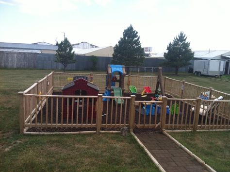 Liam's mom shows you step-by-step how she created the perfect accessible outdoor play space for her deaf-blind son! Play Area Fence Ideas, Diy Yard Play Area, Diy Playground Fence, Fenced In Backyard Play Area, Enclosed Play Area Outdoor, Kids Fence Ideas Play Areas, Fenced Play Area Backyard, Baby Playground Outdoor, Fenced In Play Area For Kids Backyard