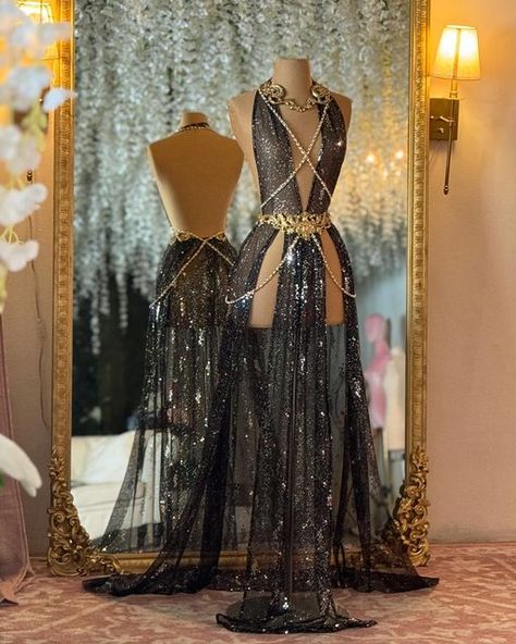 Outfit Manifestation, Feyre Dress, Night Kingdom, Acotar Feyre, Hello Feyre Darling, Seth Clearwater, Feyre Darling, Outfit Aesthetics, Court Dresses