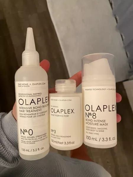 BENEFITS Repairs damaged hair and broken bonds with olaplex Olaplex Hair Mask, Hair Mask Aesthetic, Rid Of Frizzy Hair, Olaplex No 3, Broken Bonds, Tiffany Key, Blonde Ends, Mask Aesthetic, Clueless Outfits