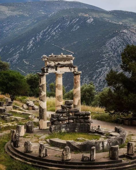 Visit Greece on X: "Explore Delphi, a UNESCO World Heritage Site, and feel the resonating presence of the ancient oracle 💙 #VisitGreece #Delphi #culture #UNESCOhttps://www.visitgreece.gr/experiences/culture/archaeological-sites-and-monuments/archaeological-site-of-delphi/ https://t.co/daIelmYZ6c" / X Delphi Greece, Visit Greece, Mysterious Places, Visiting Greece, Travel Locations, Pretty Photos, Archaeological Site, Ancient Greece, Unesco World Heritage