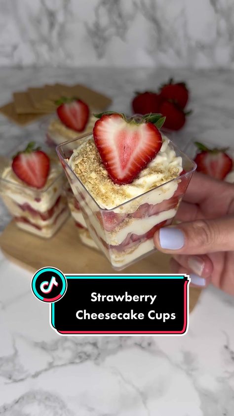 Cheesecake Dessert Cup, Strawberry Cake Cups, Layered Cheesecake Cups, Cheesecake Cups Individual, Strawberry Shortcake Cheesecake Cups, Cheesecake Parfait Cups, Strawberry Cheesecake In A Cup, Mini Cheesecake Cups Wedding, Strawberry Cheesecake Cups No Bake