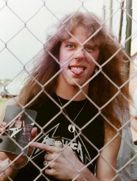 Early Metallica, Metallica Photos, Ride The Lightning, James 3, Kirk Hammett, James Hetfield, Thrash Metal, Lead Singer, Rock N