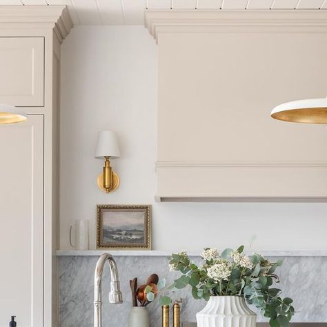 AHD - Ali Henrie Design on Instagram: "Let’s talk about the off center kitchen. Due to space constraints or layout of a kitchen it’s not always possible to perfectly align the kitchen island sink with the range.   In this kitchen, we created symmetry on the back wall to create balance and functionality. The island sink is slightly off center in the island but the pendant lights centered give you the appearance of a symmetrical island. #kitchenlayout #ahdheritagepark" Off Center Sink In Island, Kitchen Layout Ideas With Island Sink, Ali Henrie, Kitchen Island Sink, Kitchen Layout Ideas With Island, Island Sink, Kitchen Island With Sink, Sink In Island, Kitchen Studio