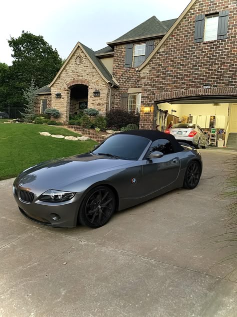 2003 Cars, Bmw Z4 Tuning, Z4 Bmw, Private Number Plates, Bmw Convertible, Bmw Z4 Roadster, Bmw Z4 E85, Roadster Car, Rich Cars