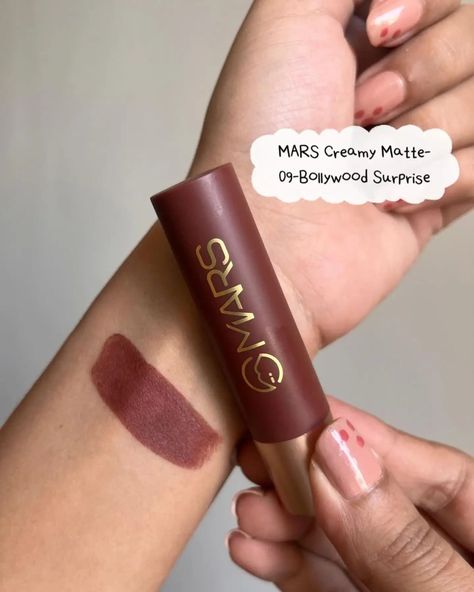 Type link in comment to get in DM🔗 Brown Lipstick you must try! ✨ Product Details ☑️ Love Earth Liquid Mousse Lipstick - Espresso Martini ☑️ MARS Creamy Matte- 09-Bollywood Surprise ☑️ Swiss Beauty Hd Matte Pigmented Smudge Proof Lipstick- Brandy Harrington ☑️ Swiss Beauty Non-Transfer Waterproof Lipstick - Bronze ☑️ SUGAR Cosmetics - Matte Attack - Tan Halen #lipstick #lipstickswatch #swatch#swatcher #beauty#beautytips #makeup #makeupartist #makeuptutorial #swatches #indianblogger Lipstick For Dark Skin Indian, Lipstick For Brown Skin Indian, Mars Lipstick, Light Brown Lipstick, Brown Liquid Lipstick, Lipstick Guide, Sugar Cosmetics, Mac Lipstick Colors, Lavender Skin