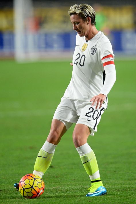 Abby Wambach vs. China, Dec. 13, 2015. (Joe Camporeale/USA Today Sports) Sarah Huffman, Glennon Doyle, Abby Wambach, Christen Press, December 13, Usa Today, Merlin, Soccer, China