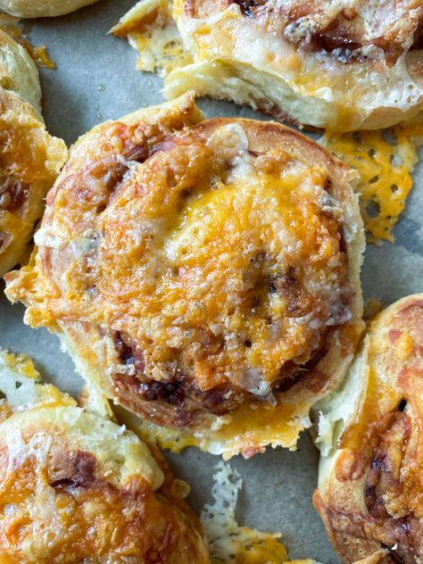 Cheesy Vegemite Scrolls, Vegemite And Cheese Scrolls, Savoury Scrolls, Cheese And Marmite Swirls, Cheese And Onion Toastie, Cheesymite Scrolls, Vegemite Scrolls, Vegemite Recipes, Scrolls Recipe