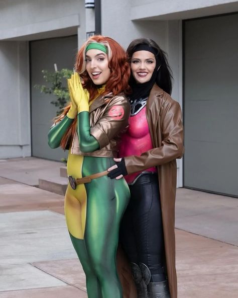 Sugah and Ma Chère 💛🃏💚 @thehannahklein as Fem. Gambit @missbrisolo as Rogue @dimeeeach as Male Roguy @zoogirlq as X-23 #RogueXMen #XmenRogue #Rogue #AnnaMarie #Gambit #RemyLebeau #AllNewWolverine #X23 #LauraKinney #XMen97 #XMen #Marvel #MarvelComics #MarvelUniverse #RogueCosplay #GambitCosplay #XmenCosplay #MarvelCosplay #CosplayersOfInstagram #CosplayerOfInstagram #CosplayersOfIG #CosplayerOfIG #Cosplayers #Cosplay #Superhero #Comics #DisneyPlus Xmen Costumes Women, Marvel Cosplay Women, Rouge Costume Xmen, Rogue And Gambit Costume, Cosplay Women Ideas, Rouge Xmen Costume, Rogue X Men Costume, Marvel Rouge, Xmen Rouge