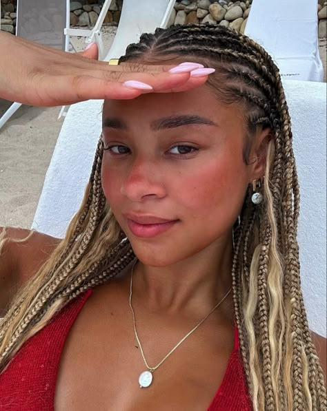 Hair Inspiration Brunette, Beach Braids, Competition Hair, Short Box Braids Hairstyles, Summer Braids, Big Box Braids Hairstyles, Goddess Braids Hairstyles, Straight Blonde Hair, Cute Box Braids Hairstyles