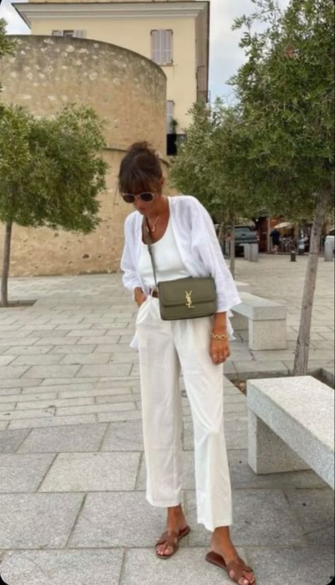 Womens Italy Outfit, Italian Summer Womens Fashion, Outfit In Italy Summer, European Fashion For Women Over 50, Summer In Italy Fashion, Womens White Outfit, Paris Summer Fashion 2023, Napa Summer Outfit, European Spring Style