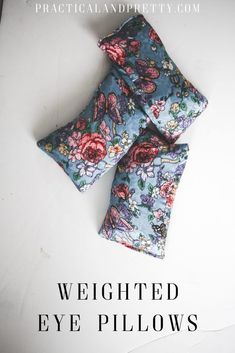 Diy Yoga, Eye Pillow, Beginner Sewing Projects Easy, Eye Pillows, Diy Mask, Mason Jar Diy, Diy Stuff, Diy Pillows, Sewing Projects For Beginners