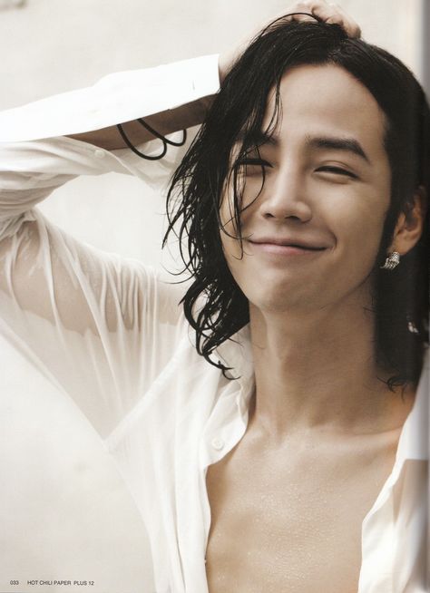 Jang Geun Suk | Jang Geun Suk | his smile is soooo adorable Yong Jun Hyung, Jang Geun Suk, Sore Eyes, Drama Actors, Sukkot, Love Rain, Jang Keun Suk, Korean Star, Korean Entertainment