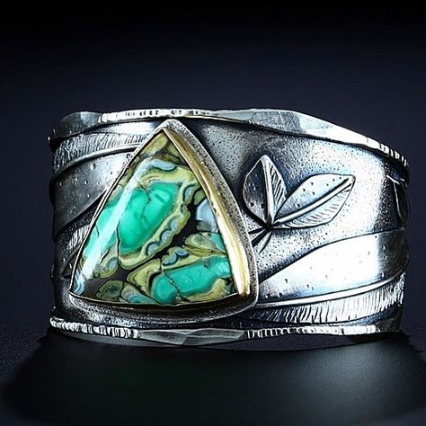 161 Likes, 11 Comments - Amy Buettner Tucker Glasow (@amybuettnertuckerglasow) on Instagram: “The Nonpareil Clay Canyon Variscite . • • • #cuff #bracelet #sterlingsilver #18k #claycanyon…” Boho Western Jewelry, Jewelry Soldering, Mens Turquoise Rings, Leaf Jewellery, Oxidized Silver Jewelry, Ring Design Ideas, Saddle Ring, Silver Leaf Ring, Mixed Metal Bracelets