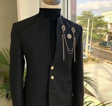 Unusual Suits Men, Unisex Formal Outfits, Coattails Suit, Unique Suit Design, Royal Suit, Black And Gold Prom Suit, Royal Suits For Men, Expensive Suits, Mens Dress Outfits