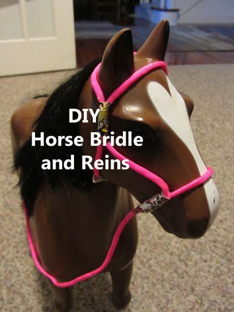 CONTROLLING Craziness: DIY Toy Horse Bridle and Reins Diy Horse Bridle, Diy Toy Horse Stable, Diy Schleich Horse Stuff, Diy Horse Toys, Toy Horse Stable, Schleich Diy, Horse Tack Diy, Play Horse, Diy Horse Barn