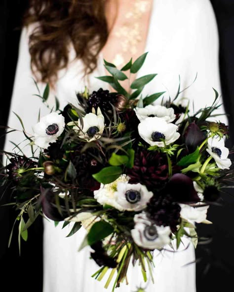 22 Lily Bouquets Perfect for a Spring Wedding #LilyBouquets #WeddingFlowers #WeddingInspiration #WeddingIdeas | Martha Stewart Weddings Winter Bridal Bouquets, Bouquet Bride, Flowers And Greenery, Winter Wedding Flowers, Dark Wedding, Moody Wedding, Wedding Forward, Mod Wedding, Gothic Wedding