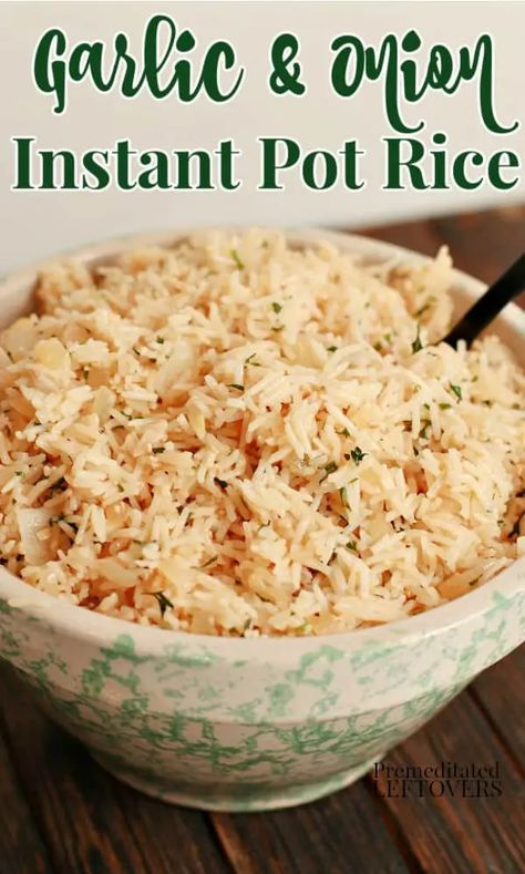 Garlic Rice Recipe, Onion Rice Recipe, Garlic Rice Recipes, Instant Pot Rice, Basmati Rice Recipes, White Rice Recipes, Rice Side Dish Recipes, Seasoned Rice Recipes, Garlic Rice