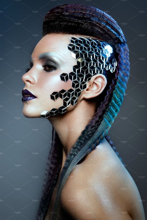 Futuristic Makeup Sci Fi, Futuristic Hairstyles, Futuristic Hair, Futuristic Makeup, Space Makeup, Glam Wedding Makeup, Punk Makeup, Wedding Makeup Looks, Hair Shows