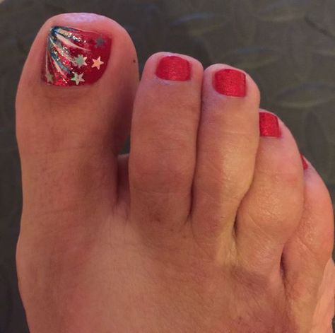 10 Patriotic Pedicure Ideas to Rock Your Summer – Most Trend Patriotic Pedicure Designs, Fourth Of July Pedicure Ideas, Fourth Of July Toenails, Patriotic Toe Nails, Fourth Of July Pedicure, 4th Of July Toenail Designs, 4th Of July Toenails, 4th Of July Pedicure, Patriotic Pedicure