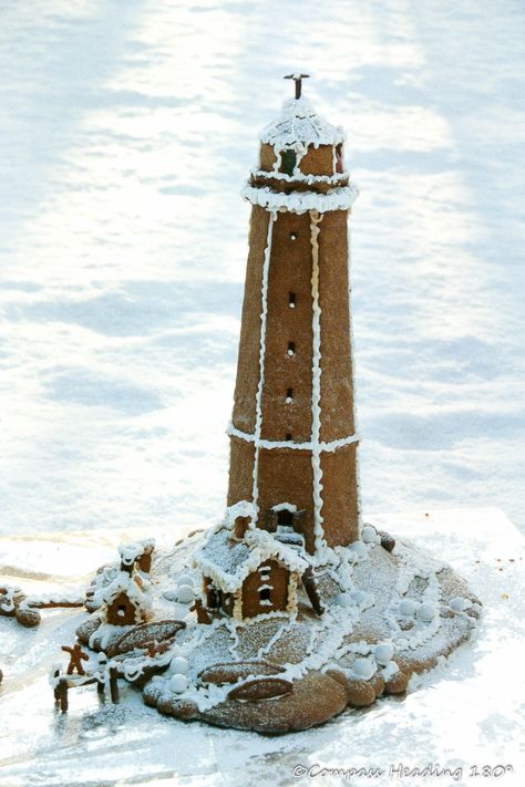 Gingerbread House Lighthouse, Gingerbread Pirate Ship, Titanic Gingerbread House, Coastal Gingerbread House, Gingerbread Lighthouse Template, Gingerbread Ideas Creative, Lighthouse Gingerbread House, Gingerbread Boat, Gingerbread Construction