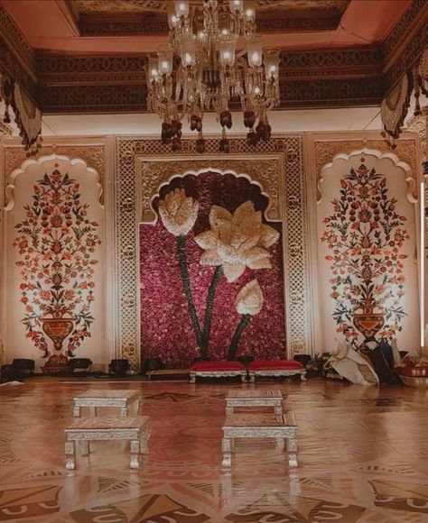 Palace Theme Wedding Decor, Stage Decor For Wedding, Royal Wedding Decor, Event Venue Design, Wedding Umbrella, Castle House Design, Wedding Stage Decor, Ganapati Decoration, Palace Wedding