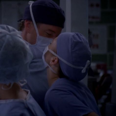 Slexie, Mask Kissing, Mark and Lexie, Grey’s Anatomy, OR, Operating Room, Romance, Relationship, Soulmates Mark And Lexie, Greys Anatomy George, Grey's Anatomy Mark, Lexie And Mark, Greys Anatomy Derek, Greys Anatomy Couples, Grey's Anatomy Doctors, Mark Sloan, Victoria Monet