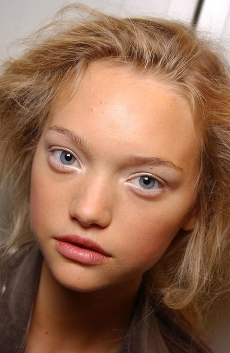 Grow Eyebrows Thicker, Wide Set Eyes, Gemma Ward, Wide Face, Thick Eyebrows, Model Face, Long Faces, Angel Face, Ethereal Beauty