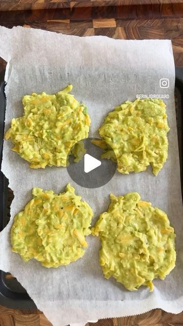 What To Do With Ripe Avocados, Avocado Bread 3 Ingredients, Ripe Avocado Recipes, Air Fryer Keto Recipes, Avocado Keto, Low Carb Bun, Bariatric Meals, Food Sandwiches, Tiktok Hacks