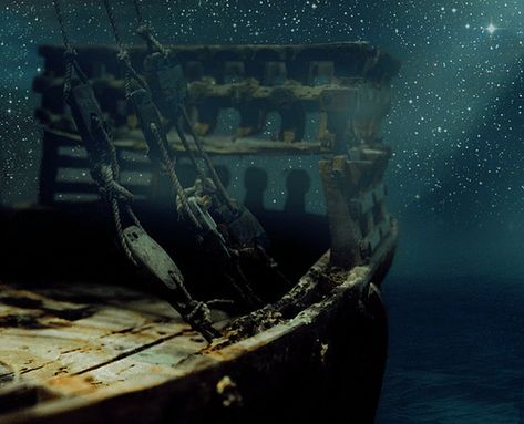 boat, magic, and sea image Star Of The Sea Aesthetic, Blue Pirate Aesthetic, Sailor Aesthetic Sea, Starless Sea Aesthetic, Space Pirate Aesthetic, Shipwreck Aesthetic, Pirate Aesthetic, Skull Rock, Terra Nova