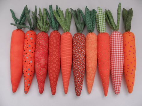 Carrot Tops, Rabbit Eating, Easter Carrots, Fun Fabric, Scrap Material, Fabric Toys, Felt Food, Spring Easter Decor, Orange Fabric