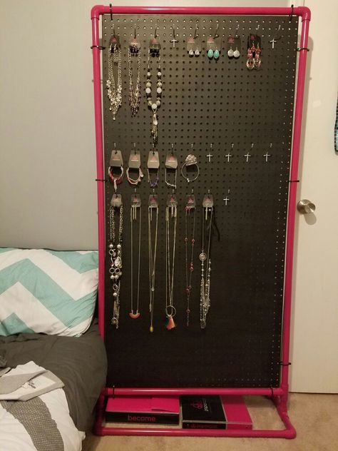 Success!!! :) Jewelry peg board!!! Pegboard For Jewelry, Bracelet Peg Board, Peg Board Keychain Display, Paparazzi Pegboard Display, Pegboard Jewelry Display, Jewelry Display Diy, Peg Display, Display Pegboard, Painted Pegboard