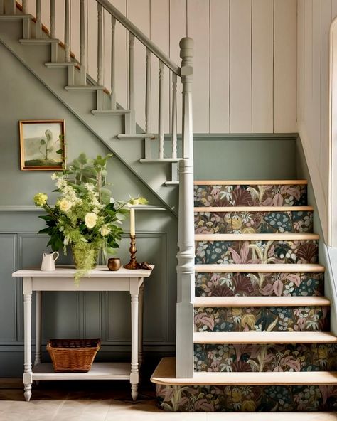 1900 House Interior Decor, Entry Way Ideas With Stairs, Wallpaper Hallway Stairs, Cottage Stairwell, Eclectic Staircase, Wallpaper Staircase, Cottage Hallway, Cottage Stairs, How To Start Painting