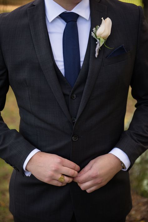 Charcoal Grey Groom Suit Charcoal Grey Suit Wedding, Grey Tux Wedding, Charcoal Groomsmen, Charcoal Suit Wedding, Grey Groom Suit, Navy Blue Suit Wedding, Blue Wedding Suit, Grey Tux, Groom Suit Black