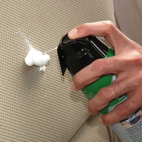 Clean Cloth Car Seats, Cleaning Car Upholstery, Clean Car Seats, Cleaning Car Interior, Car Upholstery, Cleaning House, Clean Your Car, Car Cleaning Hacks, Upholstery Cleaner