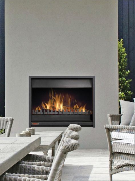 Landscape Ideas Modern, Home Backyard Ideas, Outdoor Ideas Backyard, Contemporary Outdoor Fireplaces, Jetmaster Fireplace, Outdoor Wood Burner, Wood Burner Fireplace, Outdoor Wood Fireplace, Modern Outdoor Fireplace