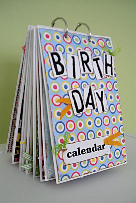 Perpetual Birthday Calendar, Anniversaire Diy, Birthday Reminder, Birthday Book, Birthday Calendar, Card Organizer, Diy Birthday, Binders, Cute Crafts