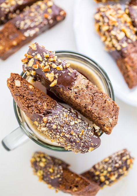 19 perfect pecan recipes you'll want to make over and over again this season! Pecan Biscotti, Edible Holiday Gifts, Baker By Nature, Biscotti Cookies, Biscotti Recipe, Pecan Recipes, Chocolate Pecan, Mini Chocolate Chips, A Cup Of Coffee