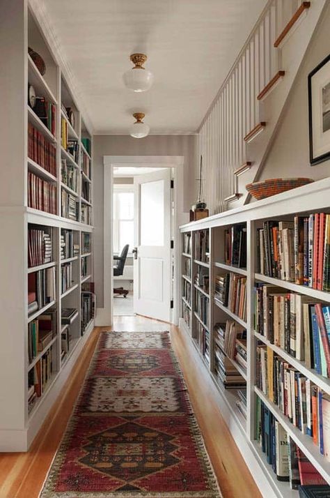 44 Fascinating bookshelf ideas for book enthusiasts Small Home Library Design, Small Home Libraries, Cozy Reading Room, Small Home Library, Long Narrow Hallway, Home Library Design Ideas, Oceanfront Cottage, Home Library Design, Long Hallway