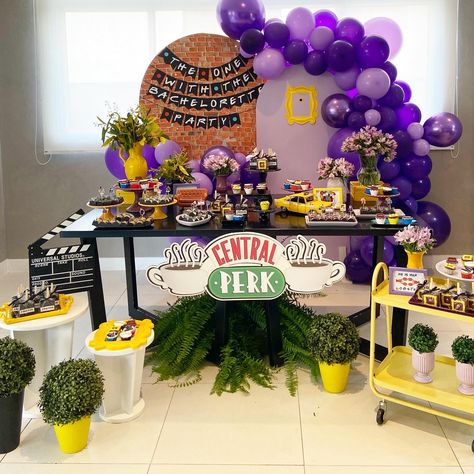 F.r.i.e.n.d.s Themed Party, Friends Themed 40th Birthday Party, Friends 30th Birthday Theme, Friends Themed Party Birthday, Friends Centerpieces, 30th Bday Party, 30th Birthday Themes, Grown Up Parties, Snoopy Birthday