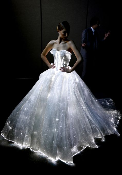 Fiber Optic Dress, Light Up Dresses, Wedding Exit, Magical Dress, Unconventional Wedding Dress, Pretty Quinceanera Dresses, Wedding Exits, Dark Dress, Light Dress