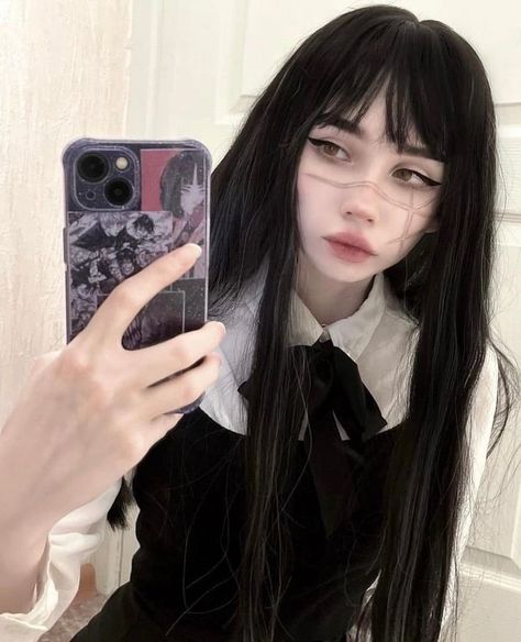 Black Haired Cosplay, Black Hair Anime Characters Cosplay, Cosplay Black Hair Character, Cosplay With Black Hair, Cosplay Ideas Black Hair, Black Hair Anime Cosplay, Choso Cosplay Fem, Halloween Costumes Black Hair, Asa Mitaka Cosplay