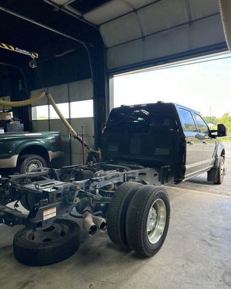 Ford F-450 rolled in to get completely re-done! Wheels-JTX Forged flat bed -CM Truck Beds lift kit - ICON Vehicle Dynamics . . if you have any questions about pricing or install on any of these give us a call (828)-505-8195 or visit our website www.tamelessperformance.com (http://www.tamelessperformance.com/) Bed Lifts, Truck Beds, Flat Bed, Lift Kits, Truck Bed, A Call, After School, Ford, Trucks