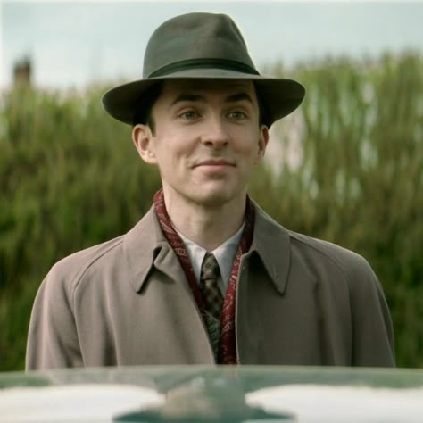 Matthew Beard in Magpie Murders Moonflower Murders, Magpie Murders, Matthew Beard, Magpie, Vienna, England, Actors